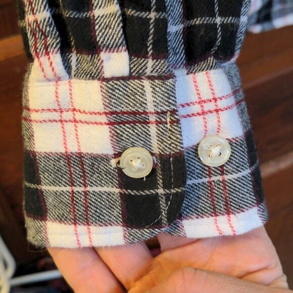 2 for $20 Club Room Black, White + Red Plaid Cotton Flannel Shirt Sz M - Picture 5 of 8